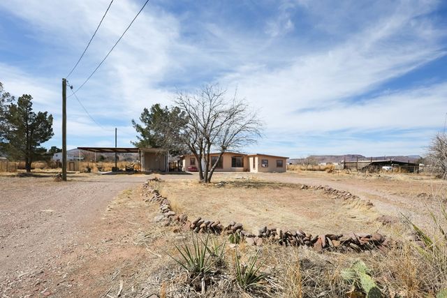 423 Mountain View Rd, Alpine, TX 79830