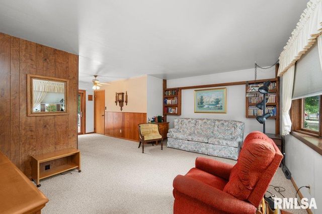 513 12TH Avenue, Hampton, IL 61256