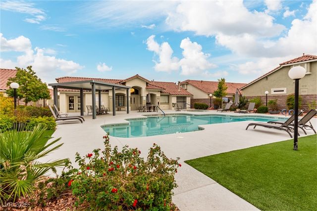 115 Tapatio Street, Henderson, NV 89074