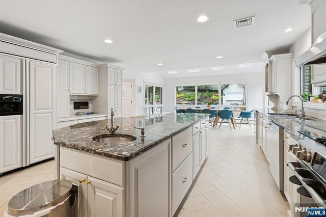 63 Eisenhower Drive, Cresskill, NJ 07626