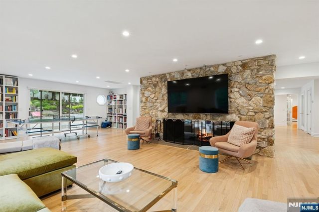 63 Eisenhower Drive, Cresskill, NJ 07626