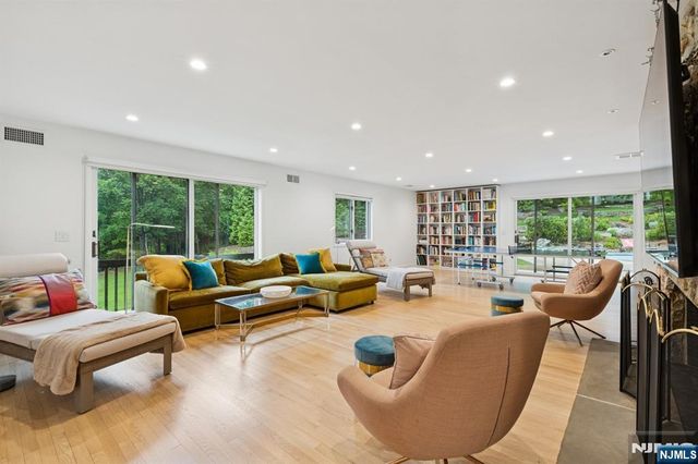 63 Eisenhower Drive, Cresskill, NJ 07626