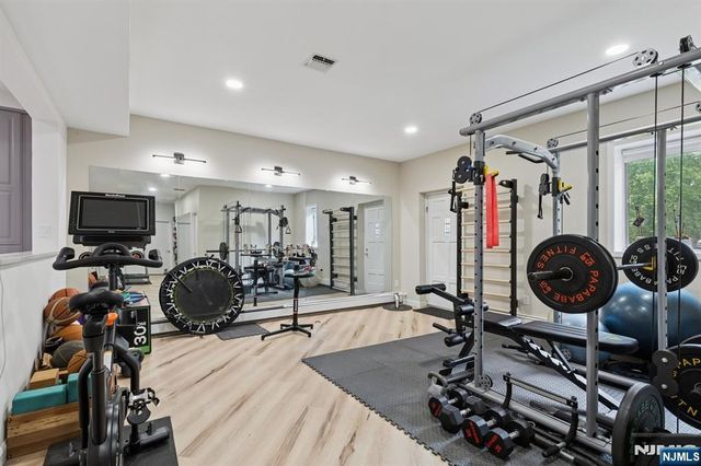 63 Eisenhower Drive, Cresskill, NJ 07626
