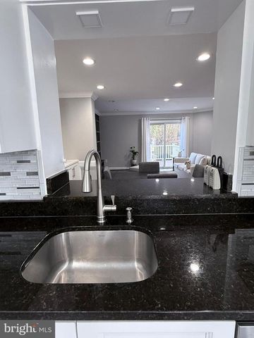 19347 LIBERTY HEIGHTS LN, Germantown, MD 20874