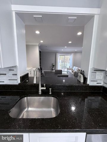 19347 LIBERTY HEIGHTS LN, Germantown, MD 20874