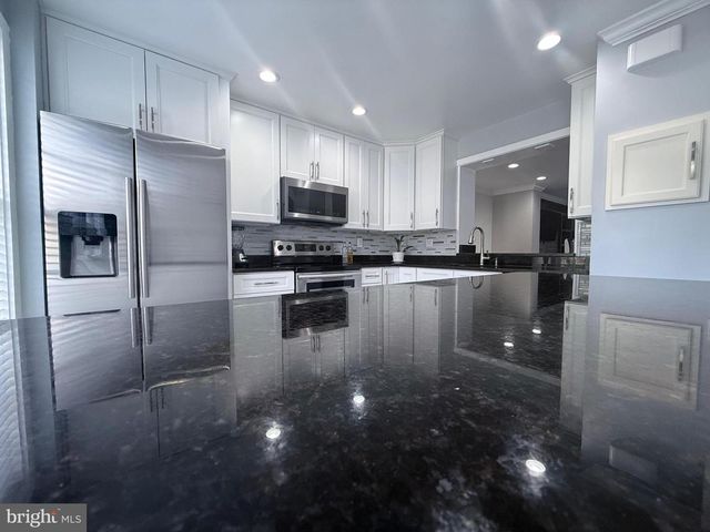 19347 LIBERTY HEIGHTS LN, Germantown, MD 20874