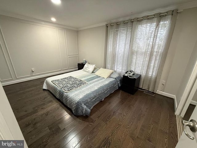 19347 LIBERTY HEIGHTS LN, Germantown, MD 20874