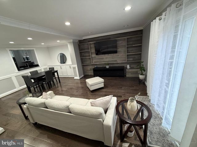 19347 LIBERTY HEIGHTS LN, Germantown, MD 20874