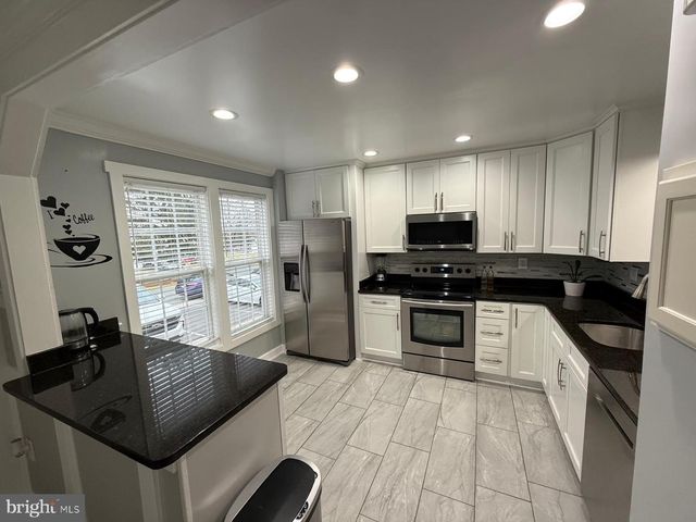 19347 LIBERTY HEIGHTS LN, Germantown, MD 20874