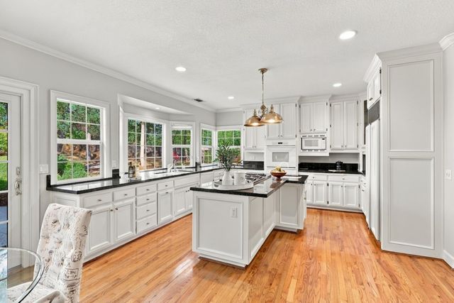 3391 Tartan Trl, El Dorado Hills, CA 95762