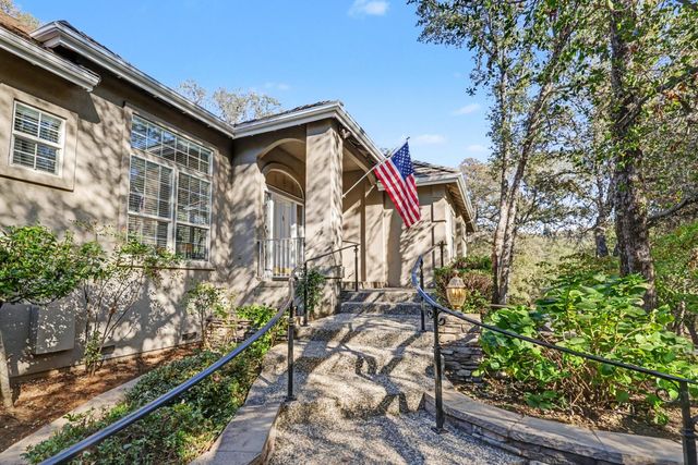 3391 Tartan Trl, El Dorado Hills, CA 95762