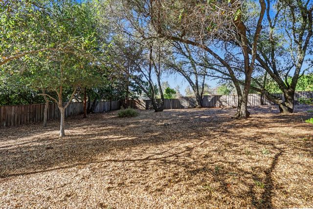 3391 Tartan Trl, El Dorado Hills, CA 95762