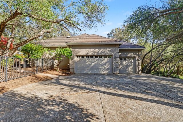 3391 Tartan Trl, El Dorado Hills, CA 95762