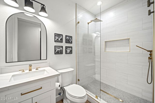 14 W BLUE RIDGE Way, Chandler, AZ 85248