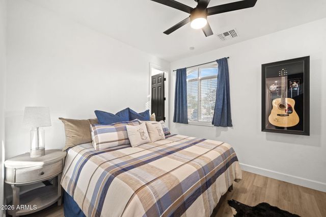 14 W BLUE RIDGE Way, Chandler, AZ 85248