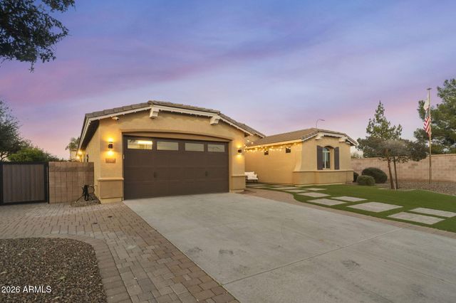 14 W BLUE RIDGE Way, Chandler, AZ 85248