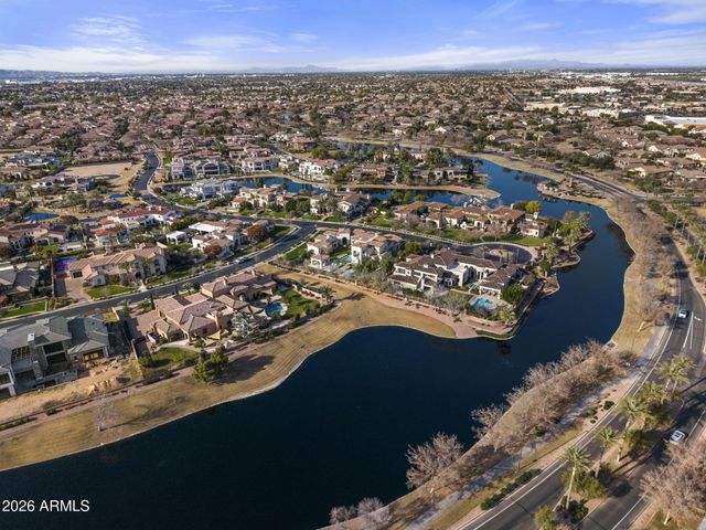 14 W BLUE RIDGE Way, Chandler, AZ 85248