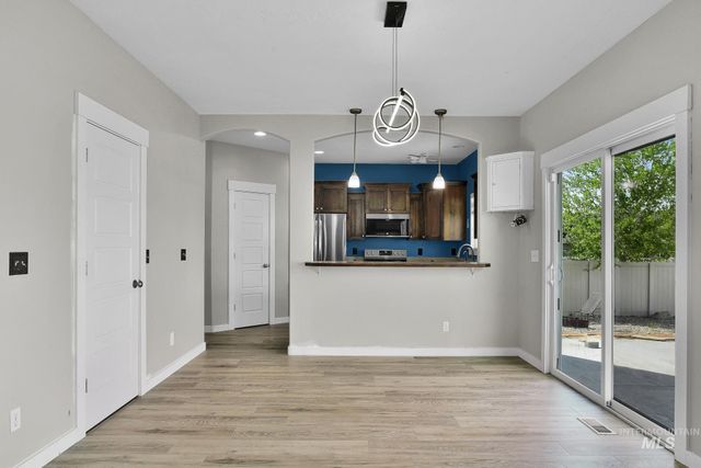 1935 S Sandcrest Way, Nampa, ID 83686