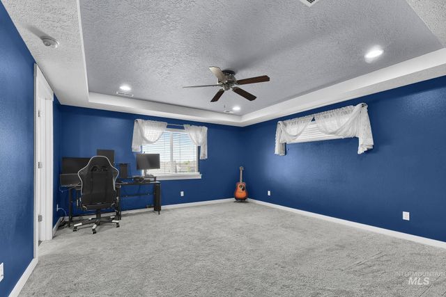 1935 S Sandcrest Way, Nampa, ID 83686