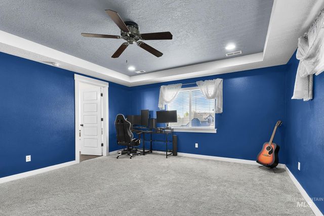 1935 S Sandcrest Way, Nampa, ID 83686