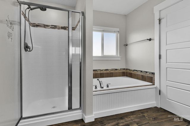 1935 S Sandcrest Way, Nampa, ID 83686