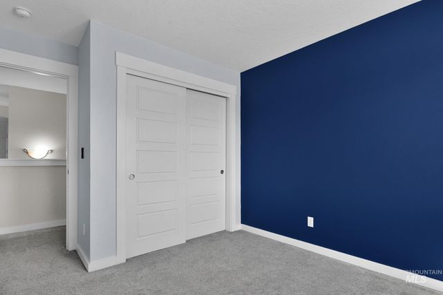 1935 S Sandcrest Way, Nampa, ID 83686