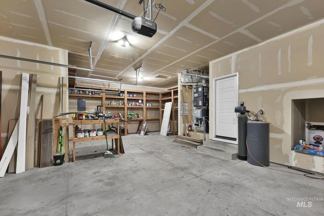 1935 S Sandcrest Way, Nampa, ID 83686