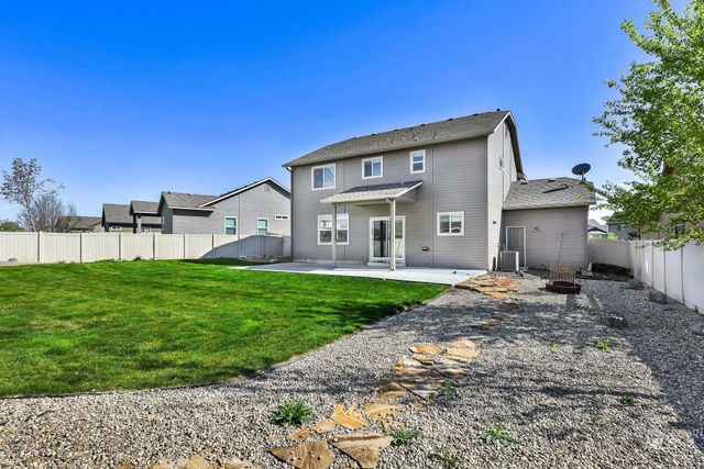 1935 S Sandcrest Way, Nampa, ID 83686