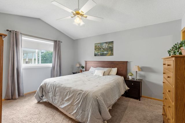 18566 96th Place N, Maple Grove, MN 55311