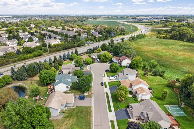 18566 96th Place N, Maple Grove, MN 55311