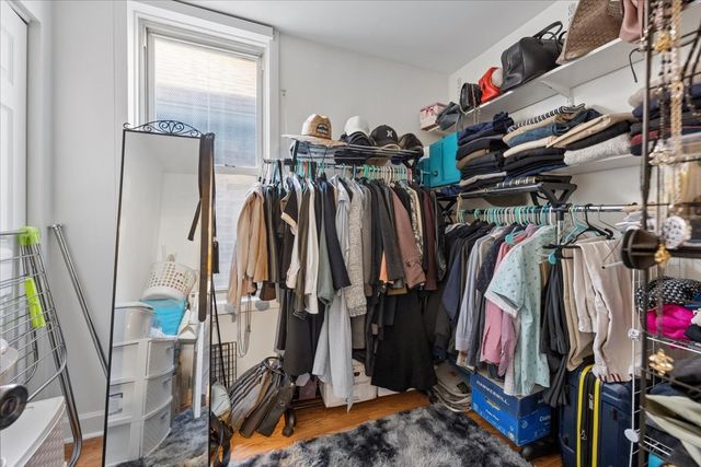 2946 S Loomis Street, Chicago, IL 60608
