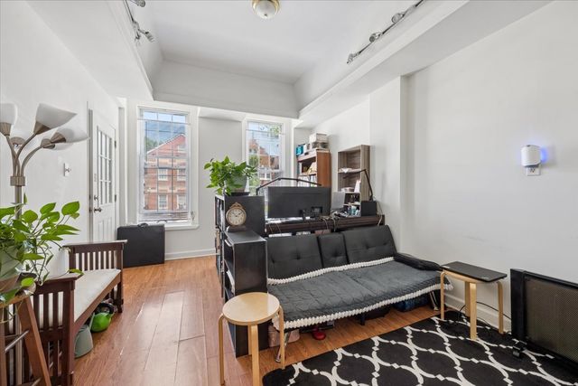 2946 S Loomis Street, Chicago, IL 60608