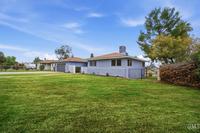 2505 Elton Avenue, Bakersfield, CA 93306