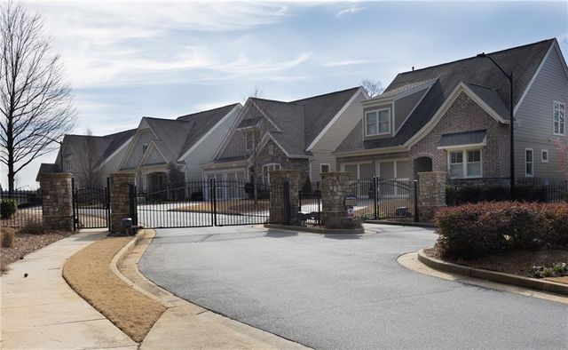 334 Little Pine Lane, Woodstock, GA 30188