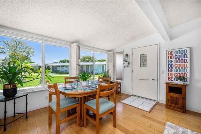 1522 Merion Way E 33J, Seal Beach, CA 90740