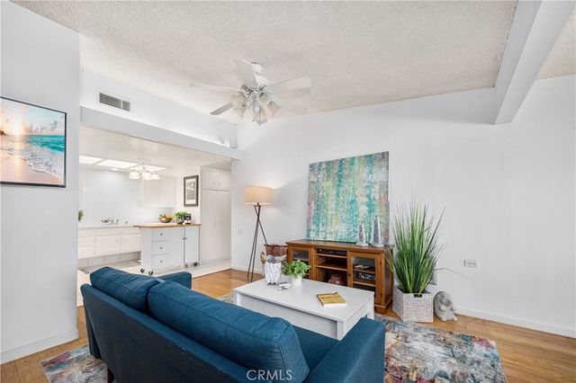 1522 Merion Way E 33J, Seal Beach, CA 90740