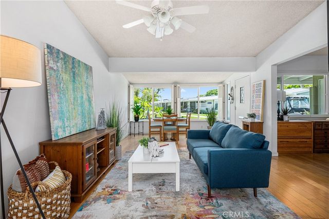 1522 Merion Way E 33J, Seal Beach, CA 90740