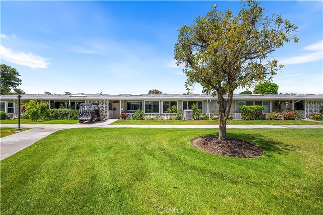 1522 Merion Way E 33J, Seal Beach, CA 90740
