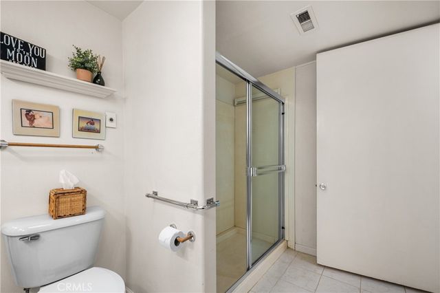 1522 Merion Way E 33J, Seal Beach, CA 90740