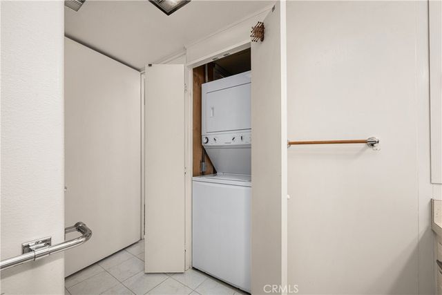 1522 Merion Way E 33J, Seal Beach, CA 90740
