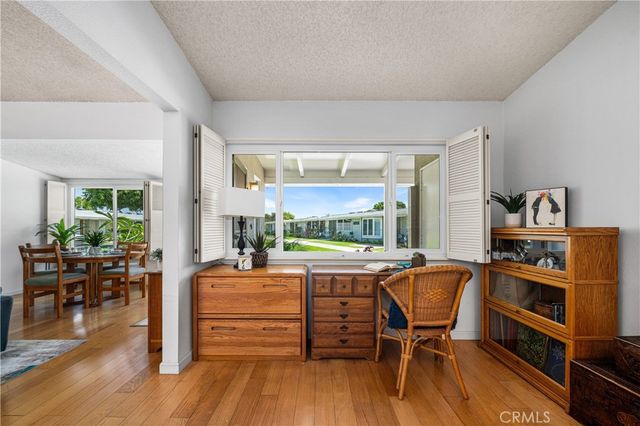 1522 Merion Way E 33J, Seal Beach, CA 90740