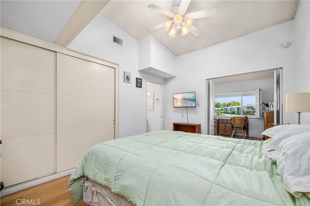 1522 Merion Way E 33J, Seal Beach, CA 90740