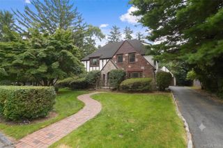 8 Ritchey Place, White Plains, NY 10605