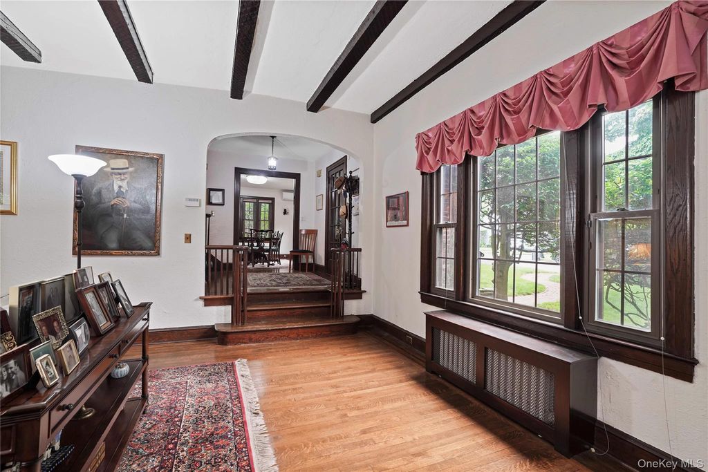 8 Ritchey Place, White Plains, NY 10605 — photo 3