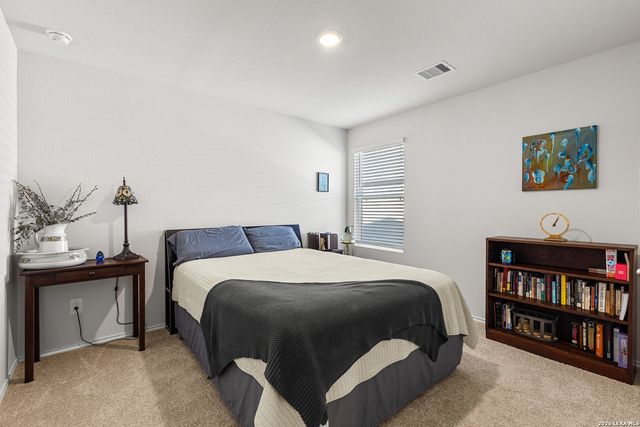302 N Richland, Lockhart, TX 78644