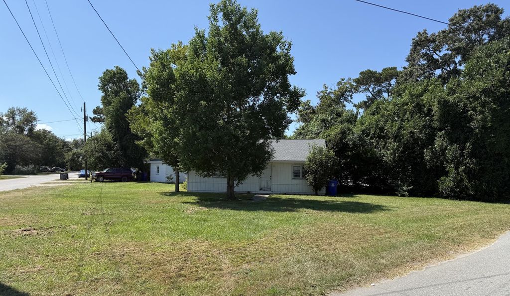 2320 Meridian Road, North Charleston, SC 29405