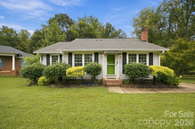 8536 Woodford Bridge Drive, Charlotte, NC 28216