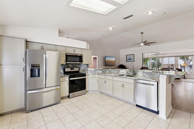 26907 FOREST HILLS STREET, Leesburg, FL 34748