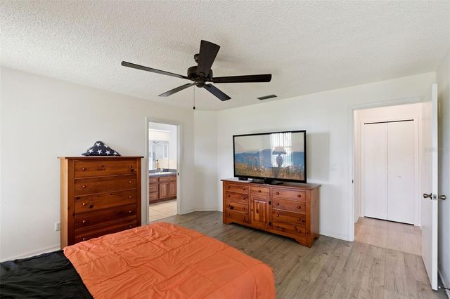 26907 FOREST HILLS STREET, Leesburg, FL 34748