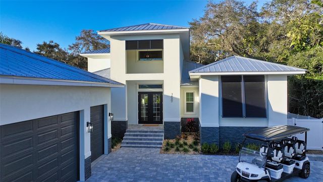 1537 SIESTA DRIVE, Sarasota, FL 34239